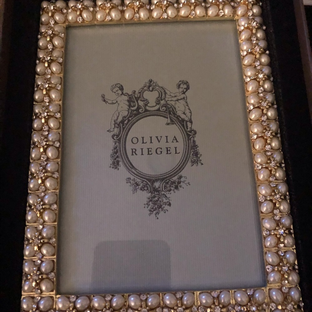 5 x 7 Olivia Riegel Picture Frame - NEW IN BOX!
